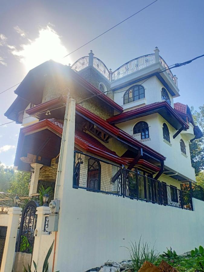 El Castillo Bed And Breakfast Angono 외부 사진