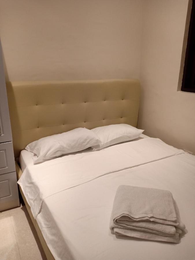El Castillo Bed And Breakfast Angono 외부 사진