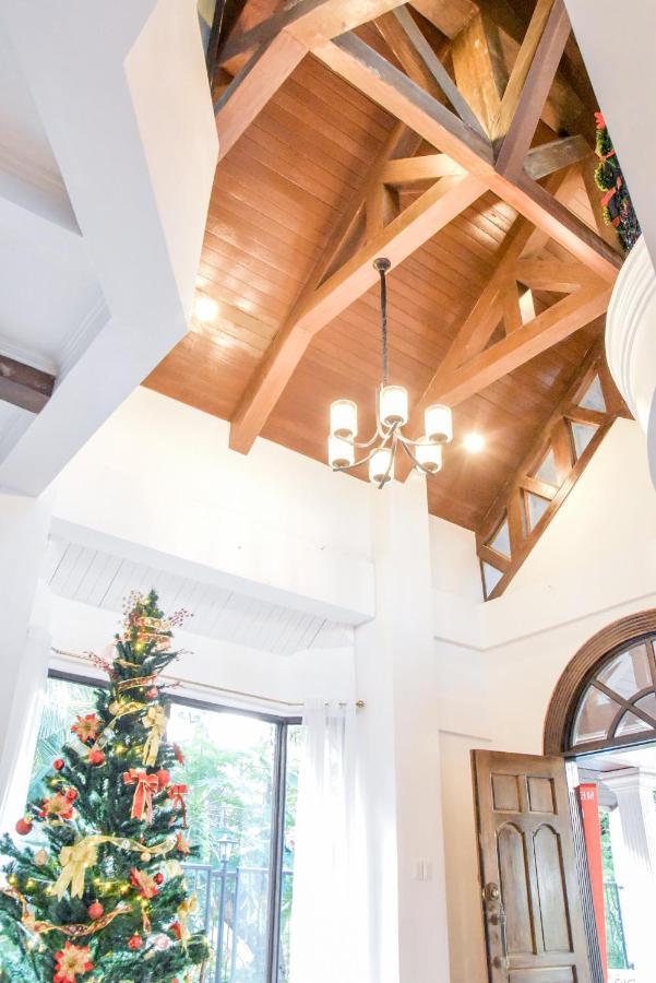 El Castillo Bed And Breakfast Angono 외부 사진