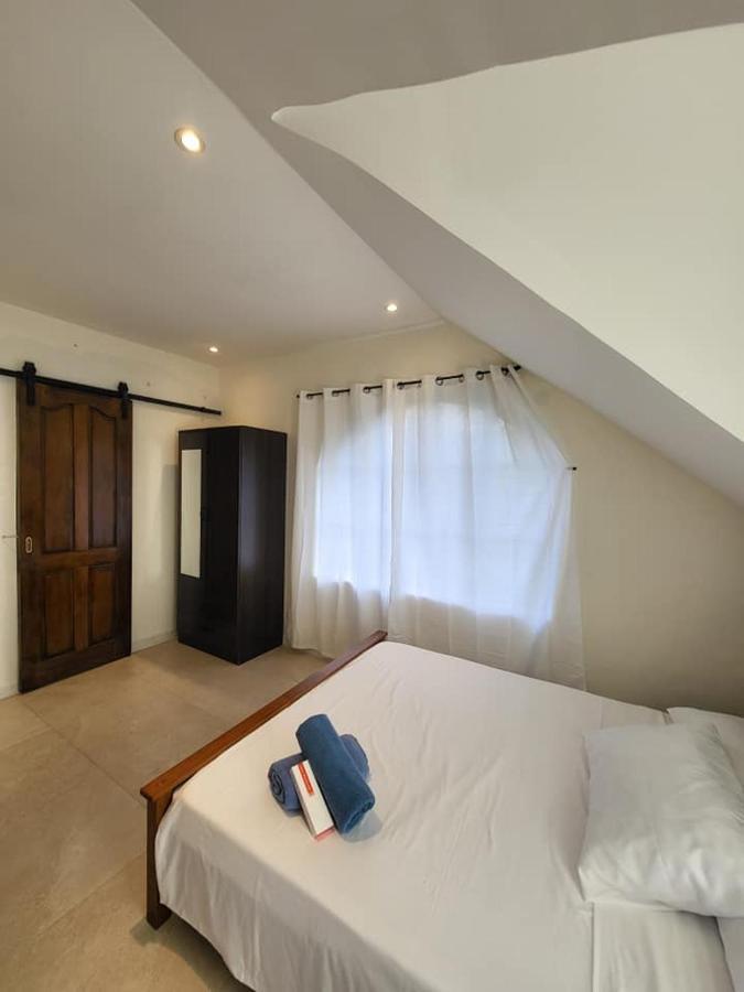 El Castillo Bed And Breakfast Angono 외부 사진